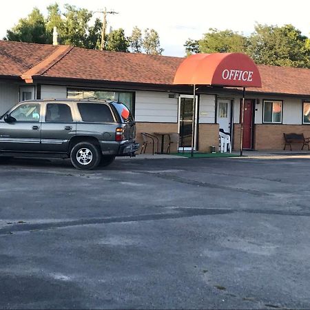 Motel Grand Chadron Esterno foto