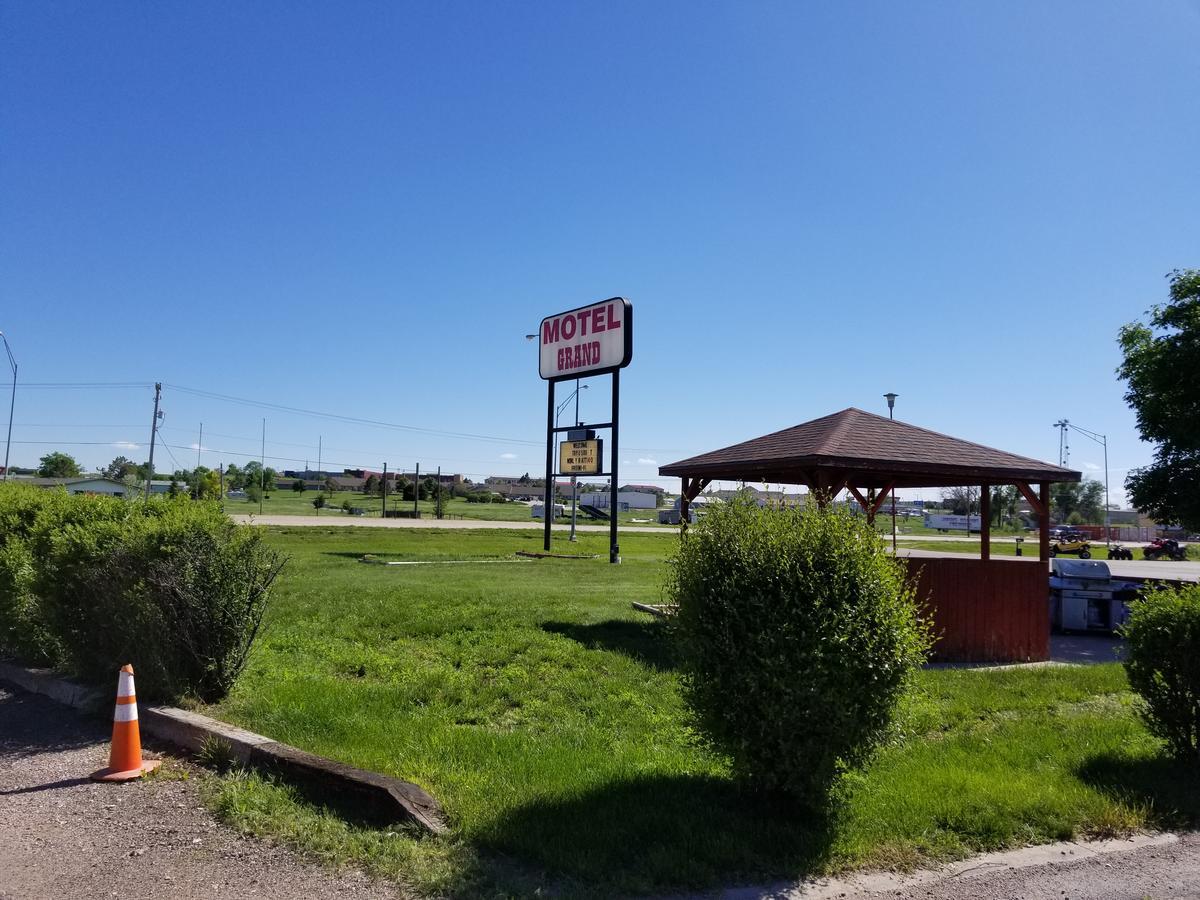 Motel Grand Chadron Esterno foto