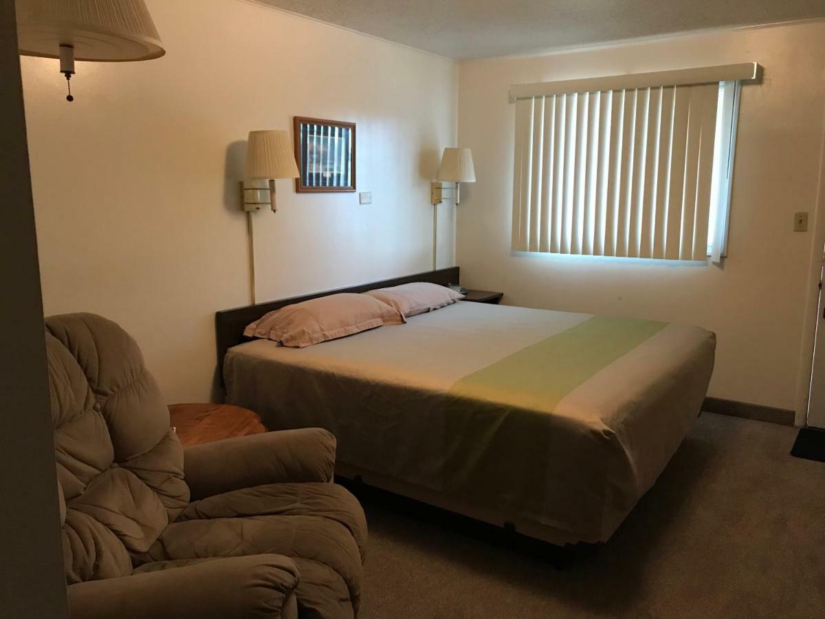 Motel Grand Chadron Esterno foto