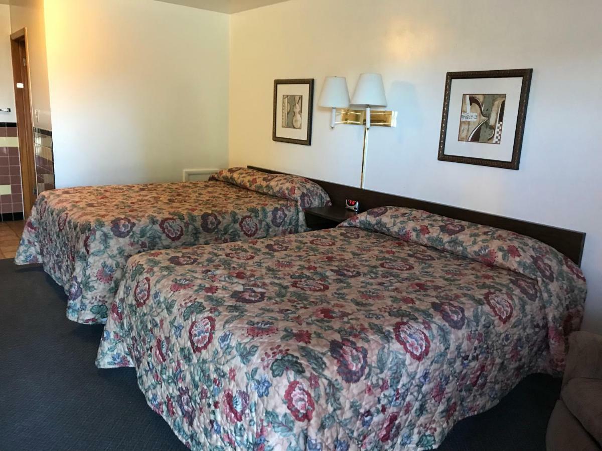 Motel Grand Chadron Esterno foto